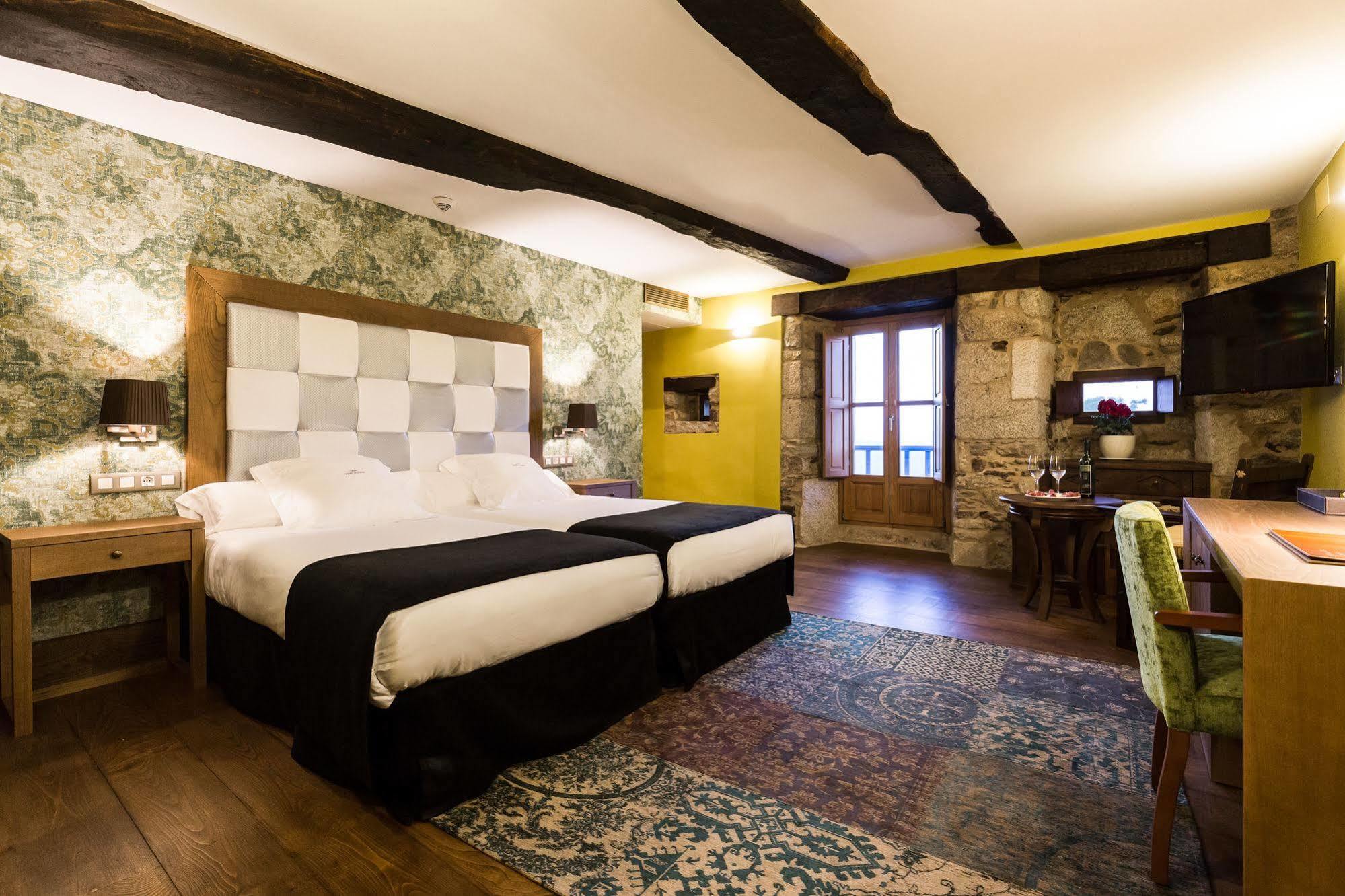 Pazo da Pena Manzaneda Hotel Bagian luar foto